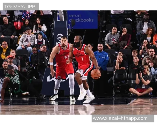 快船拒绝超27年合同但仍有球队对祖巴茨和小琼斯表示兴趣